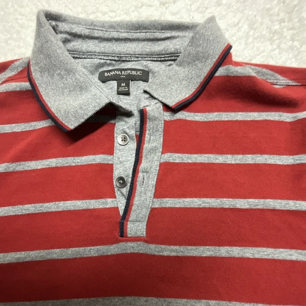 Banana Republic Men's Striped Polo Shirt Red Gray M Long Sleeve Collared Button